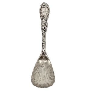 Tiffany & Co Chrysanthemum Sterling Silver Shell Bowl Spoon 6 7/8" w/Mono  22622